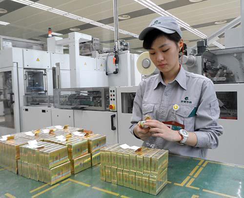 國企擴招下的困境 為何九成大學生依然難進？江西人力資源視角下的現實剖析